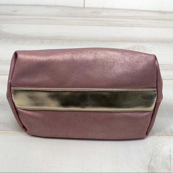 NWT Victoria’s Secret Blush Pouch & Attached Bag - Picture 6 of 8